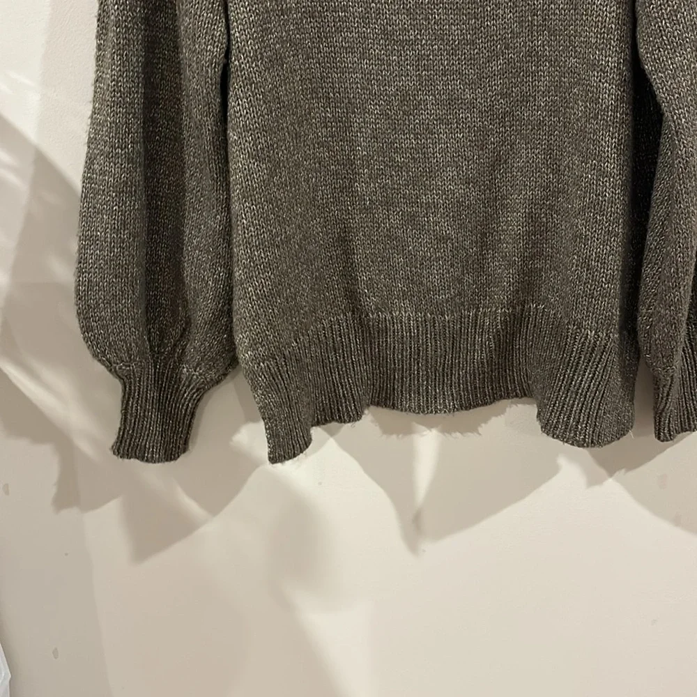 AVA & VIV Metallic Golden Fancy Holiday Size 1X Knit Sweater - Picture 9 of 10